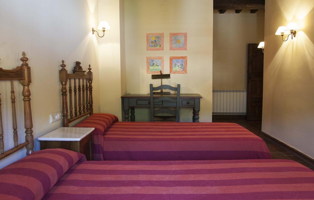 Casa Rural Con Encanto "Los Postigos" Banos De Montemayor Rom bilde
